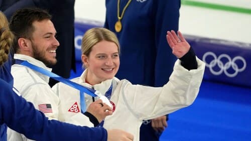 Silvana Tirinzoni, world No. 1 in curling, retires